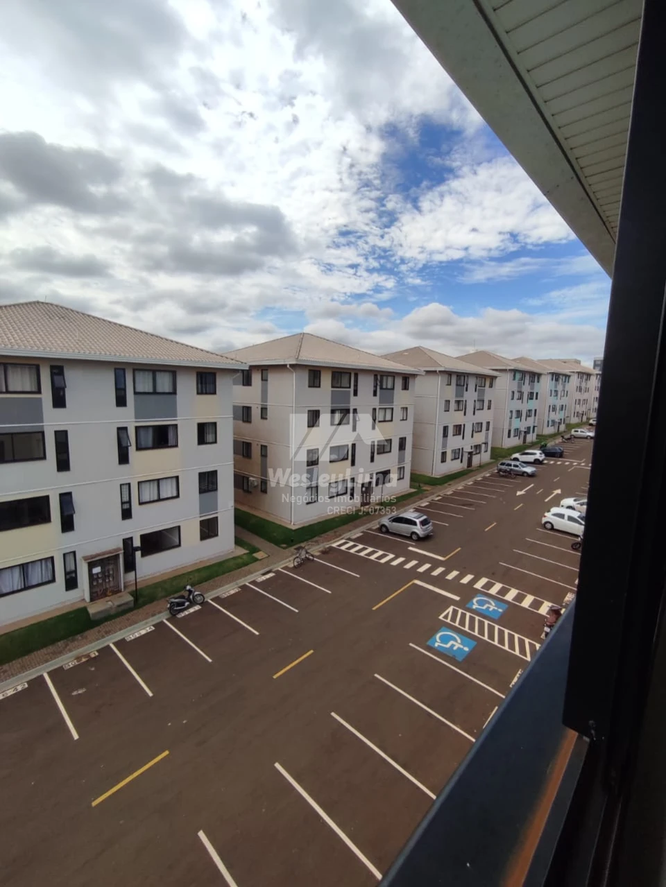 Imagens do imóveis Apartamento Para Locação - Condomínio Flor de Lótus- Jardim Maria Celina Londrina