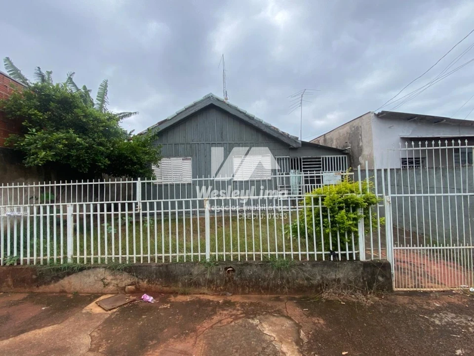 Imagens do imóveis Oportunidade Única! Terreno com 2 Casas Construídas – Jardim das Palmeiras | Apenas R$ 300.000