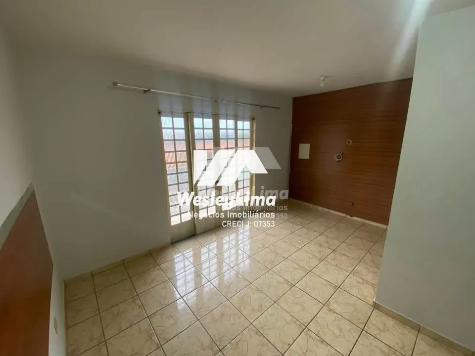 Imagens do imóveis Sobrado à Venda no Quadra Norte – Londrina/PR | 4 Quartos e Espaço Gourmet