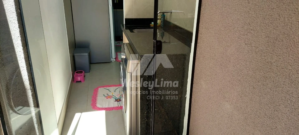 CASA GEMINADA Á VENDA - JARDIM PORTAL DO SOL - ZONA NORTE