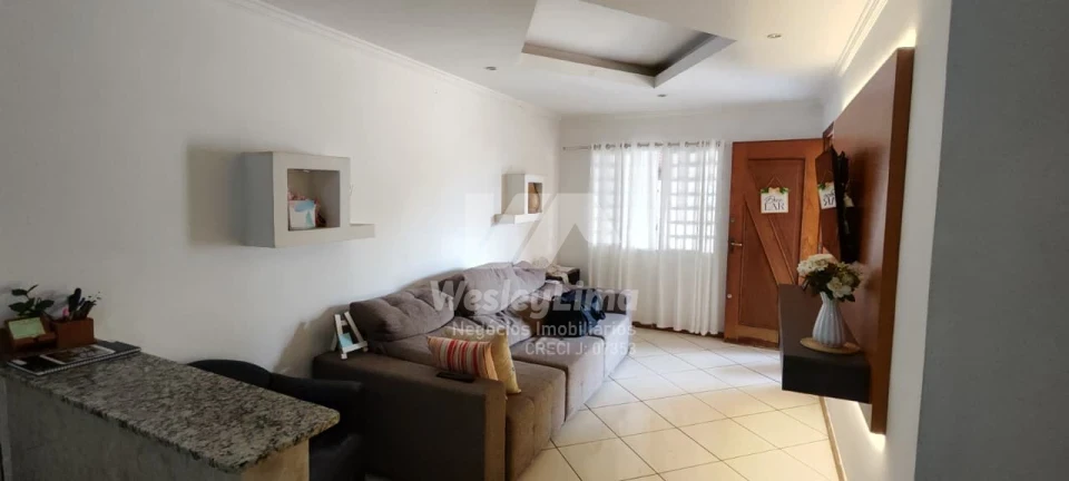 CASA À VENDA - ZONA NORTE