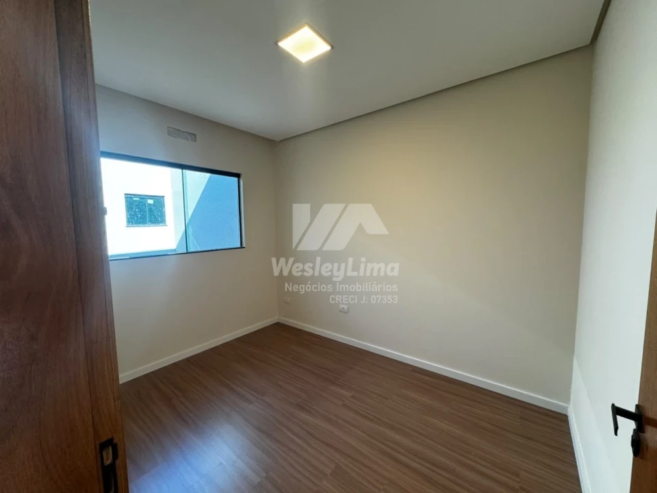 Imagens do imóveis Casa à Venda no Condomínio Heimtal Park em Londrina | 3 Quartos | Suíte | Segurança 24 Horas