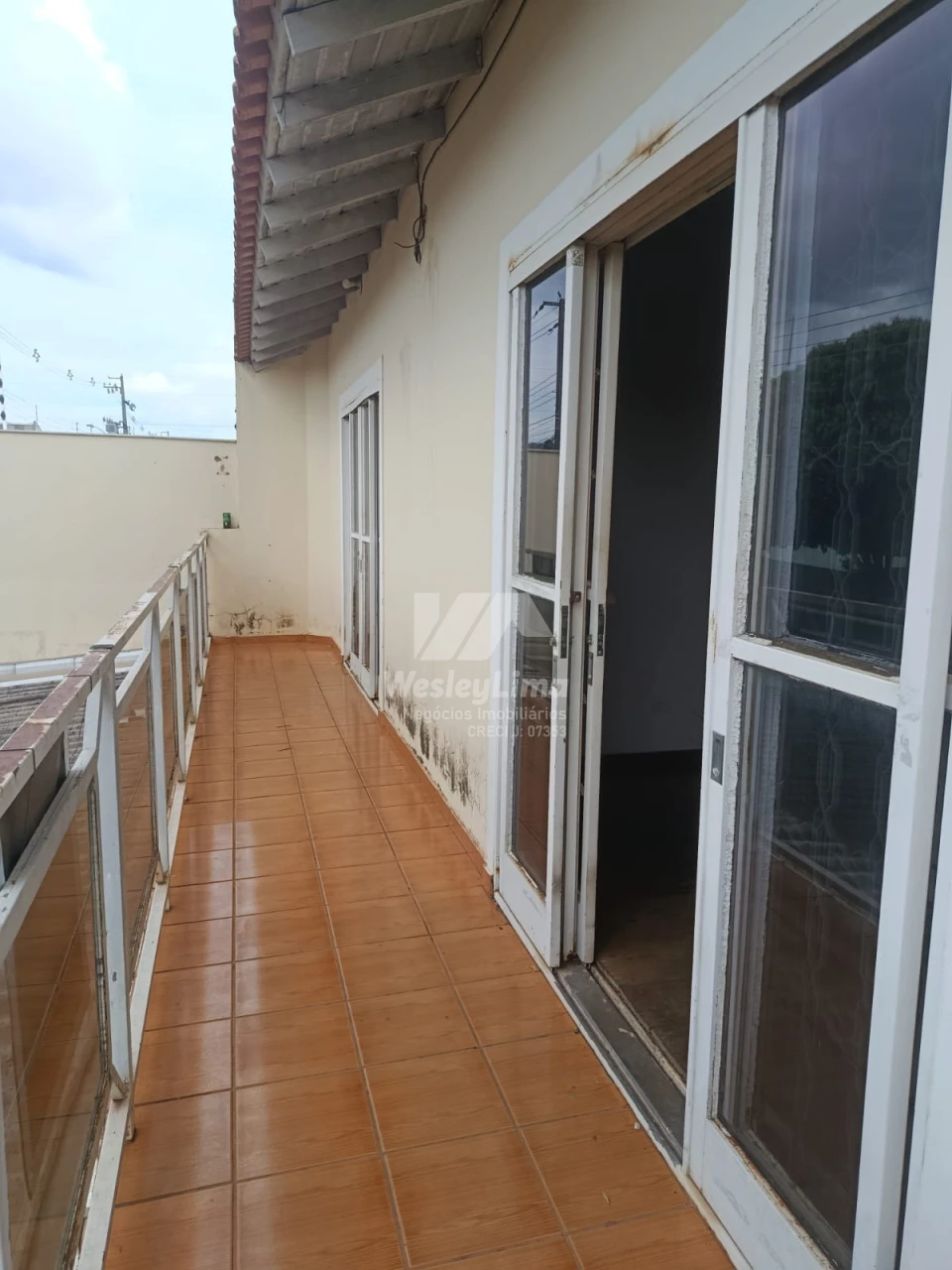 Sala Comercial Á Venda Com Excelente Oportunidade Para Investimento. Jd.Parigot De Souza 3 Londrina