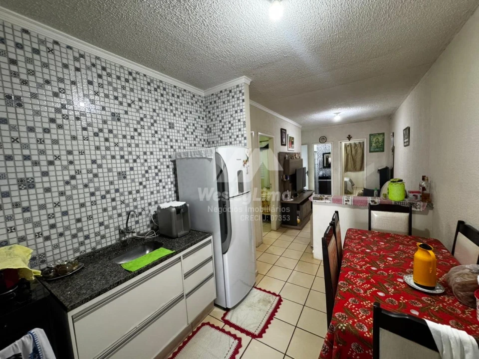 Imagens do imóveis Casa no Residencial Moradas Londrina, Heimtal, com 3 quartos, 74 m² privativos, 180 m² de área total e 1 vaga. Condomínio com portaria 24h e laz
