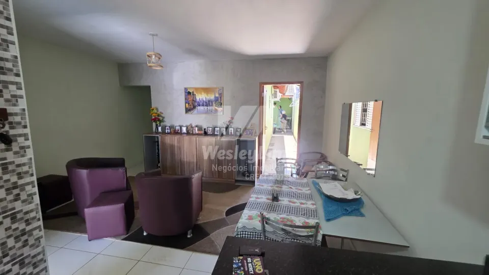Imagens do imóveis Casa à Venda no Portal do Império – Espaço, Conforto e Lazer