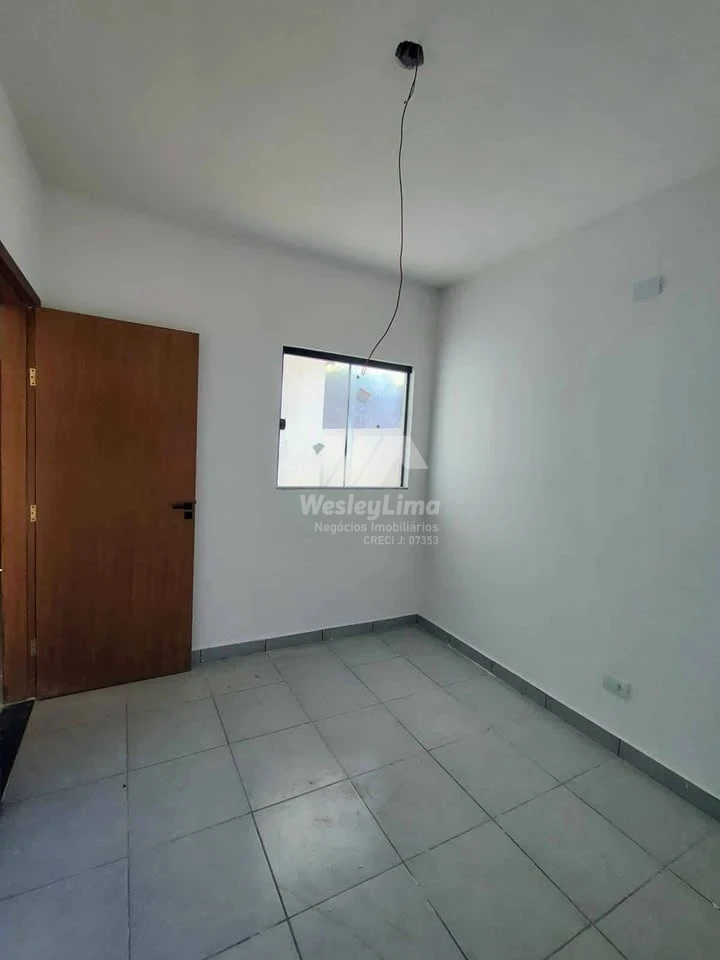 Casa Geminada Nova à Venda no Jardim da Gavea | 2 Quartos  | Apenar R$295mil
