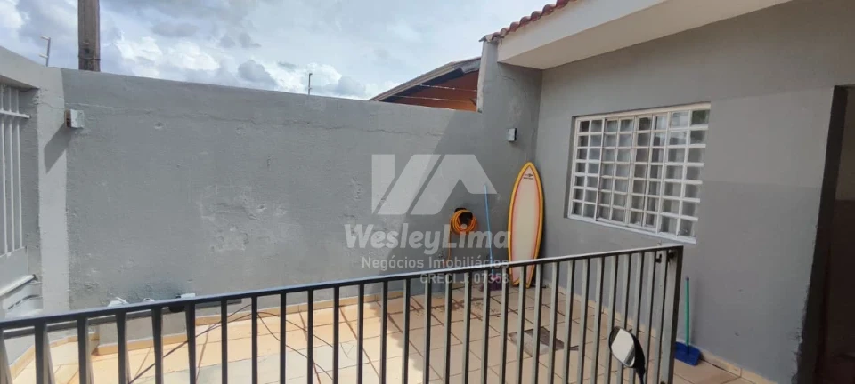 CASA À VENDA - ZONA NORTE