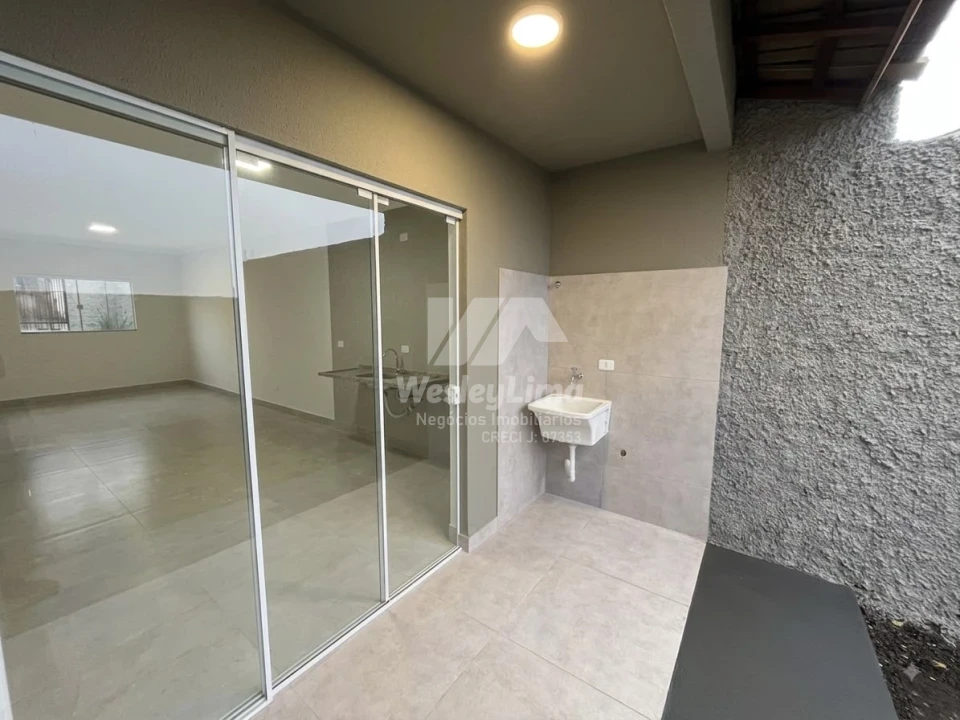 Imagens do imóveis Casa Nova à Venda no Vivi Xavier em Londrina | Sozinha no Quintal – 2 Quartos