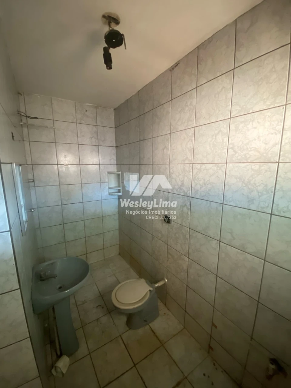 Imagens do imóveis CASA A VENDA !! EXCELENTE OPORTUNIDADE DE VENDA NO JARDIM PLANALTO – LONDRINA/PR