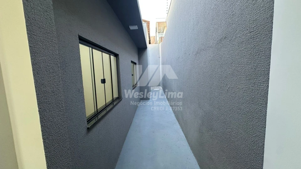 Imagens do imóveis Casa Geminada Nova à Venda no Jardim Belleville | 3 Quartos com Suíte | R$ 370 mil