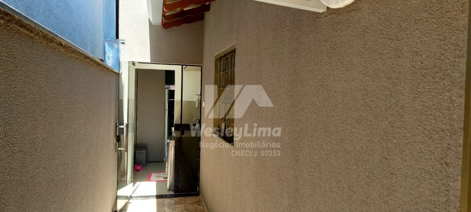 CASA GEMINADA Á VENDA - JARDIM PORTAL DO SOL - ZONA NORTE