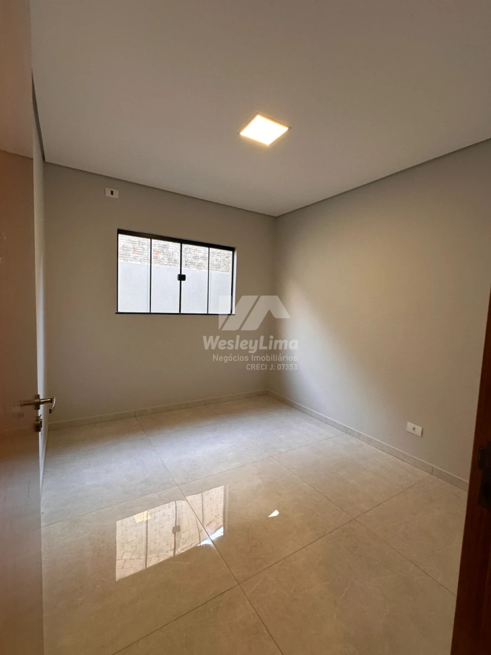 Imagens do imóveis Casa à Venda no Jardim Arapongas em Londrina | 3 Quartos, Suíte e Financiamento Minha Casa Minha Vida