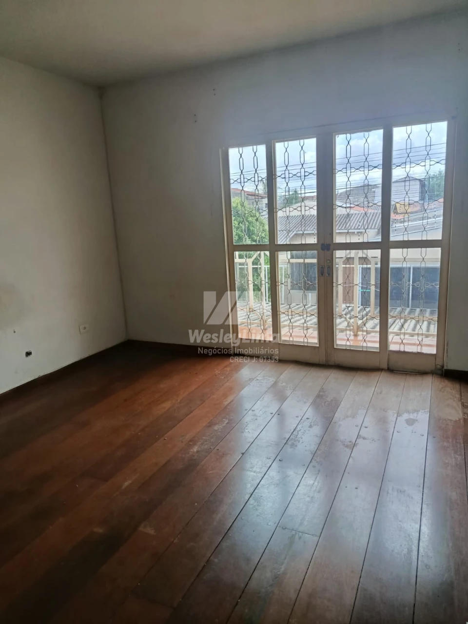 Sala Comercial Á Venda Com Excelente Oportunidade Para Investimento. Jd.Parigot De Souza 3 Londrina