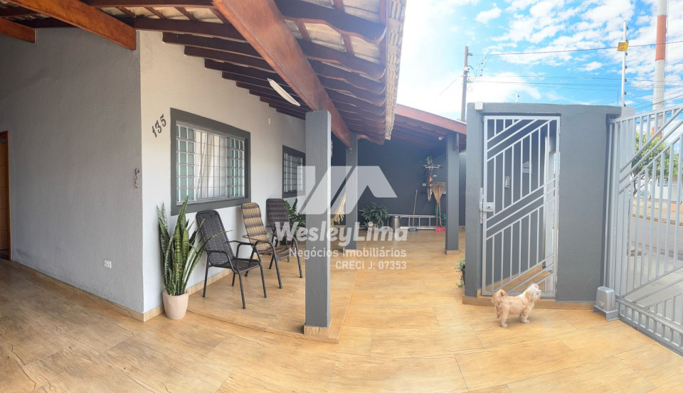 Imagens do imóveis Casa Á Venda Conjunto Habitacional Maria Cecília Serrano De Oliveira Londrina