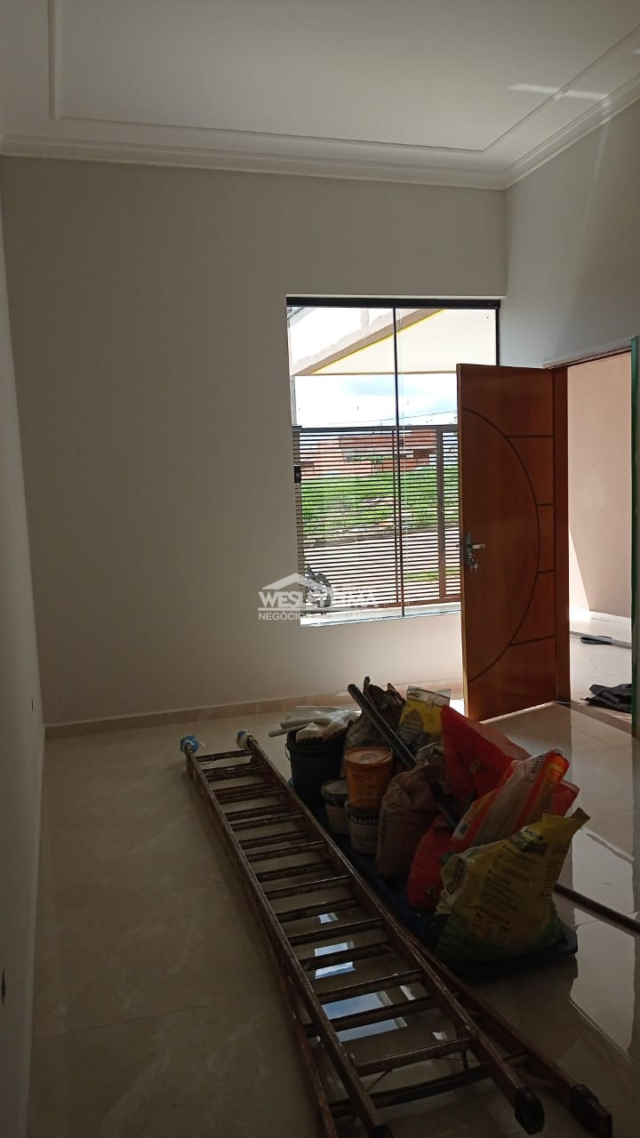 Imagens do imóveis CASA GEMINADA