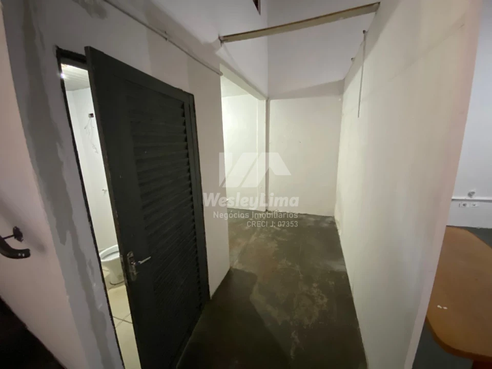 Imagens do imóveis Barracão para Locação na Zona Norte de Londrina | 210m² Próximo à Av. Saul Elkind