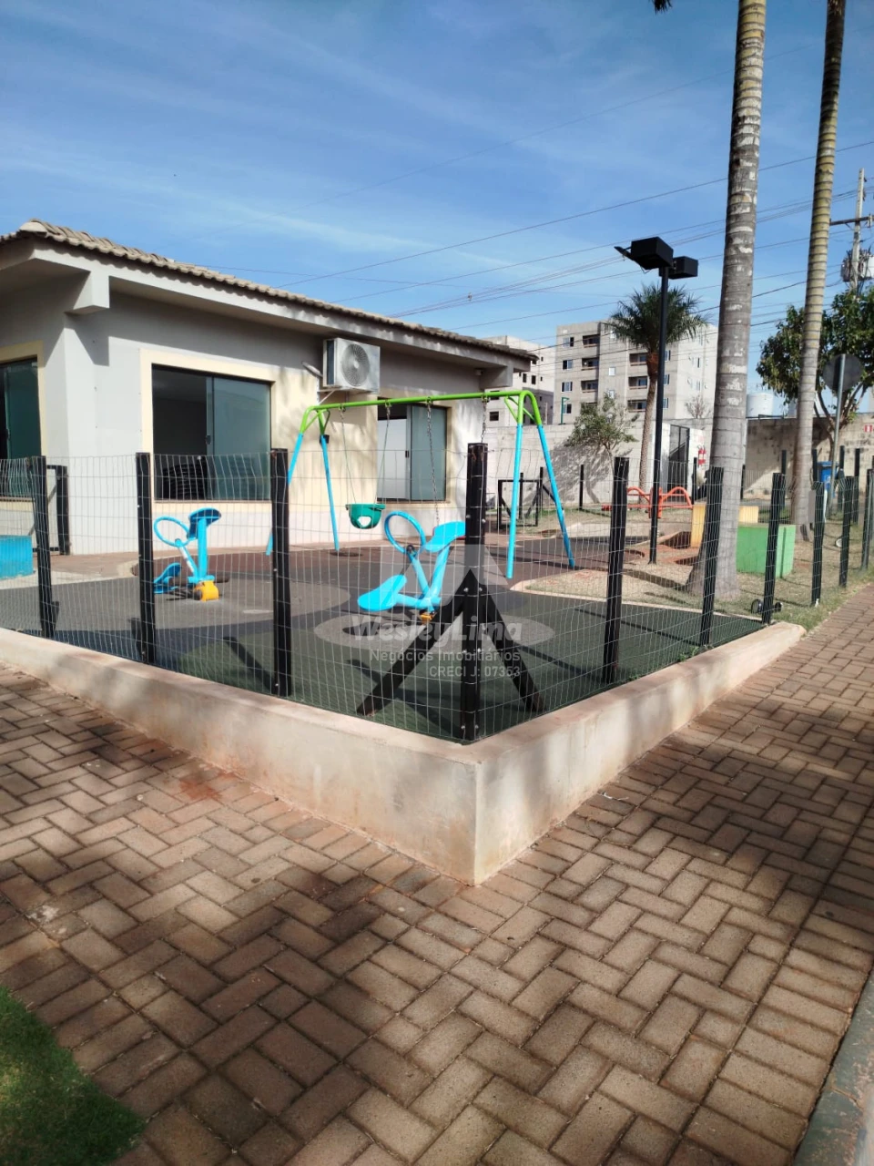 Apartamento Locação e Venda - Flor de Lótus - Zona Norte