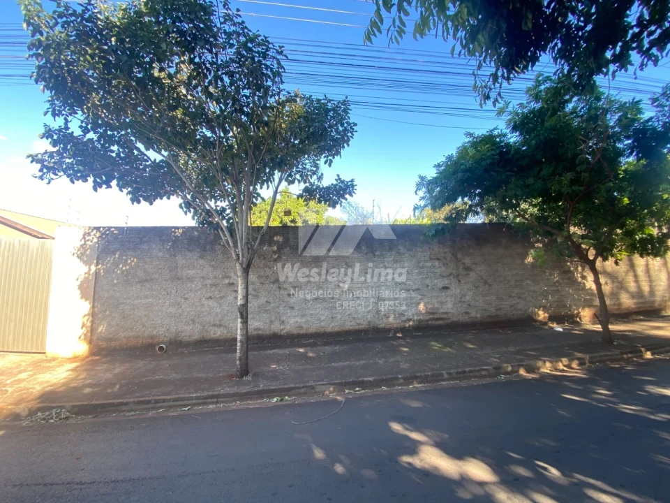 Imagens do imóveis Excelente oportunidade para construir o imóvel dos seus sonhos ou investir em uma região em constante crescimento!
