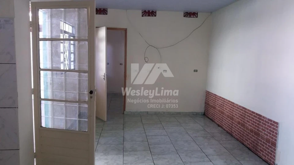 Imagens do imóveis Imóvel com 3 Casas no Mesmo Terreno à Venda | Vila Romana | 250 m²
