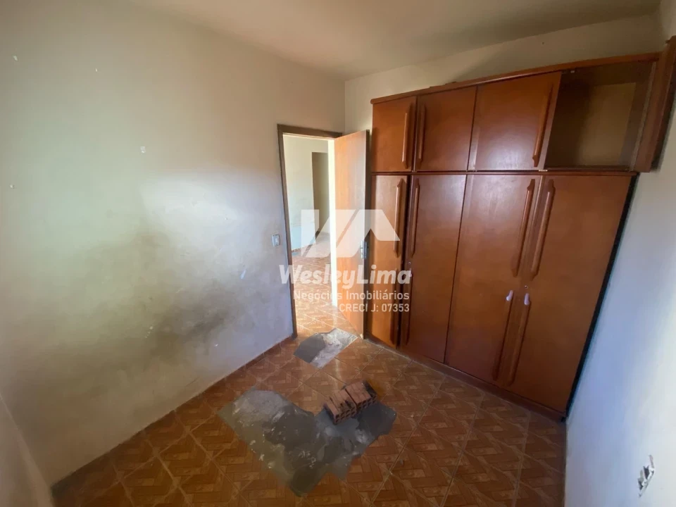 Imagens do imóveis CASA A VENDA !! EXCELENTE OPORTUNIDADE DE VENDA NO JARDIM PLANALTO – LONDRINA/PR