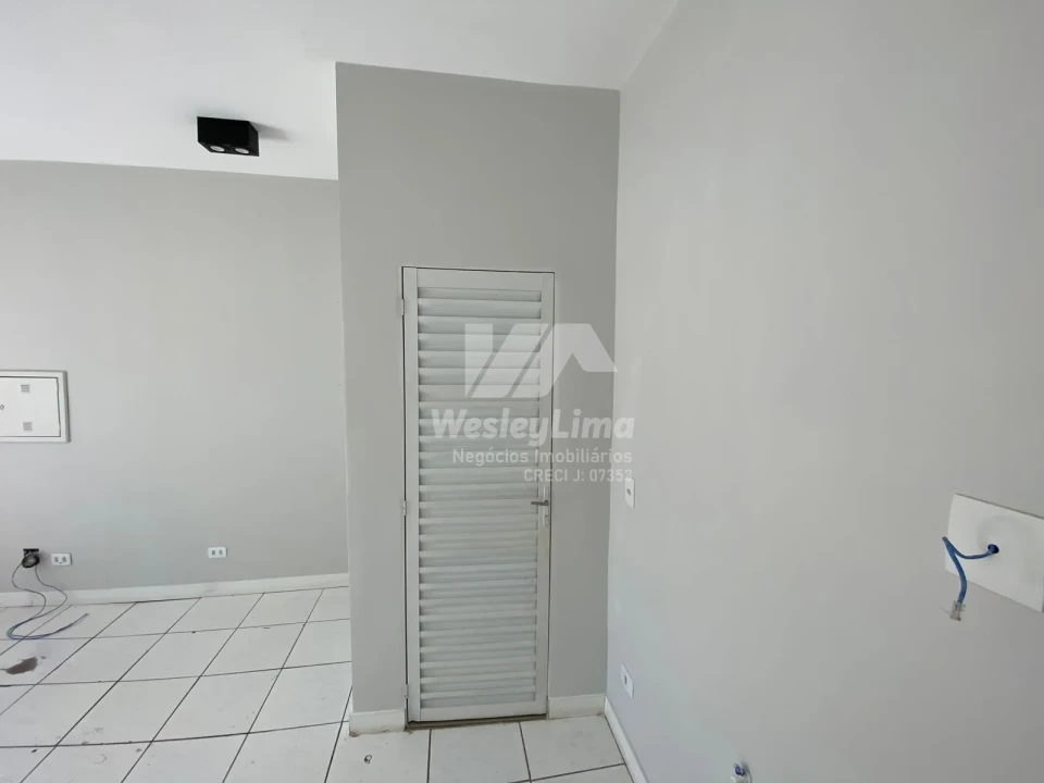 Imagens do imóveis Sala Comercial Ampla com Ar-Condicionado — 2 em 1 • Localização Estratégica na Zona Norte!