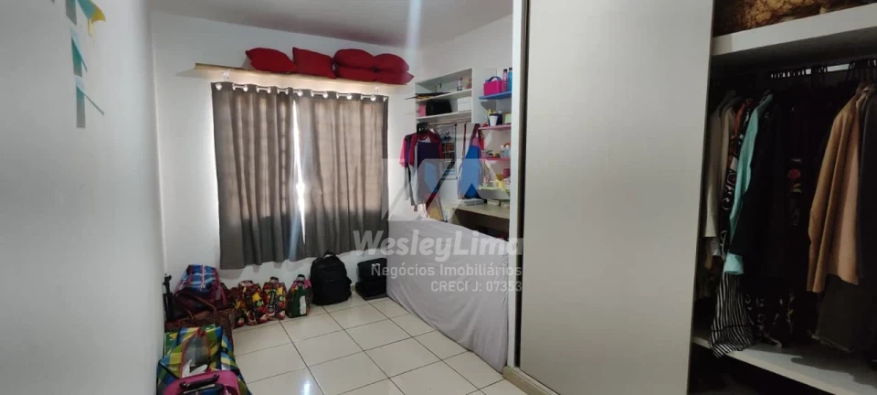 CASA À VENDA - ZONA NORTE