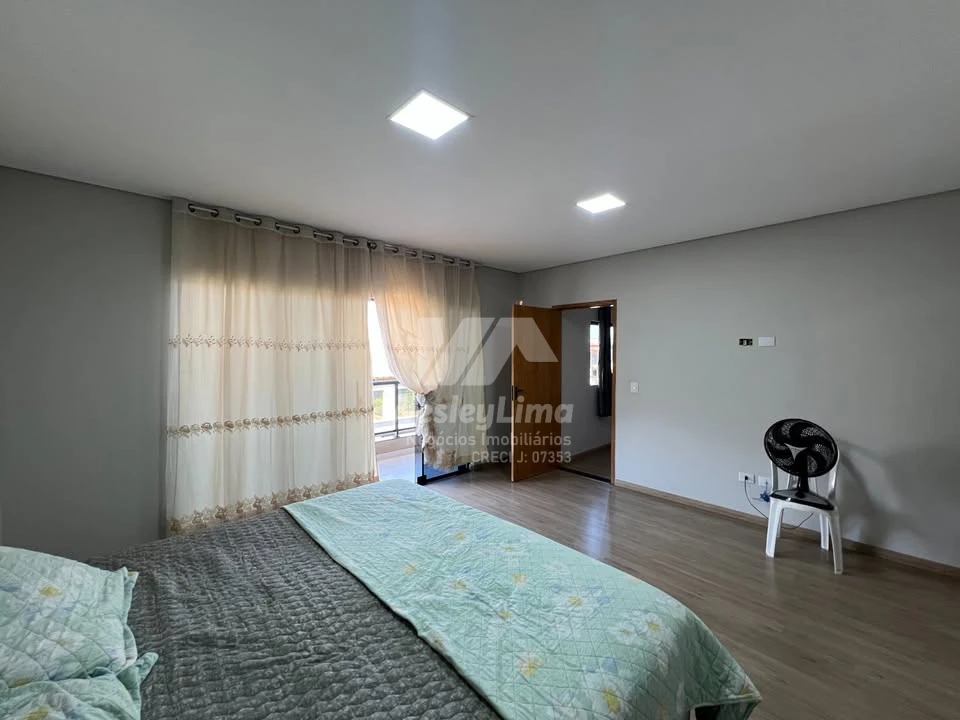 Imagens do imóveis Sobrado À Venda Jardim Planalto Londrina