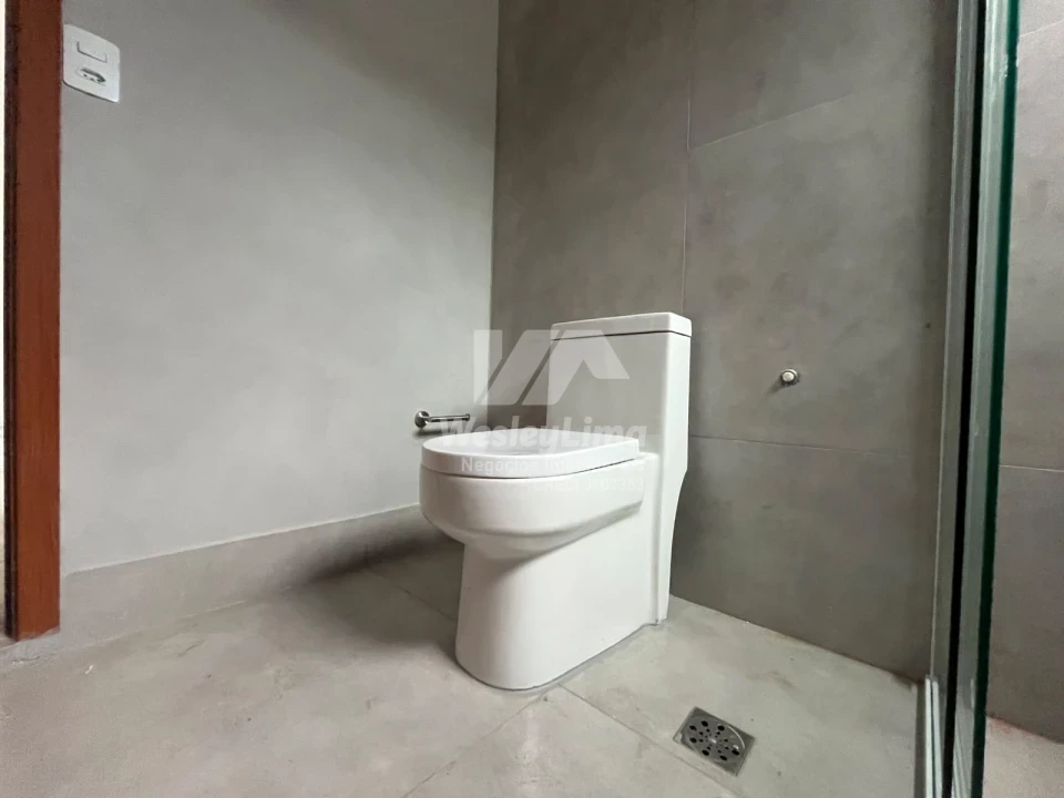 Imagens do imóveis Casa Nova à Venda no Vivi Xavier em Londrina | Sozinha no Quintal – 2 Quartos