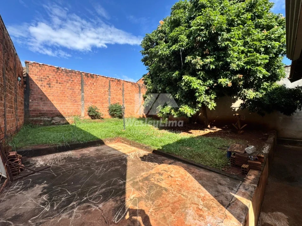 Imagens do imóveis Casa para locação no Jardim Catuaí – Zona Norte de Londrina
