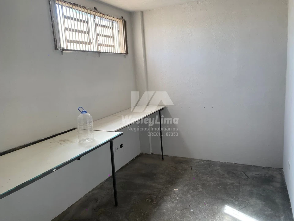 Imagens do imóveis Barracão para Locação na Zona Norte de Londrina | 210m² Próximo à Av. Saul Elkind