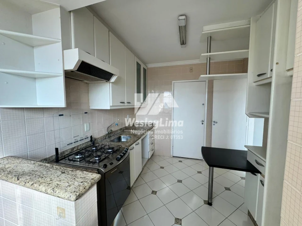 Imagens do imóveis Apartamento para Alugar na Vila Balarotti em Londrina – 3 Quartos, Sacada, 113m² e Garagem