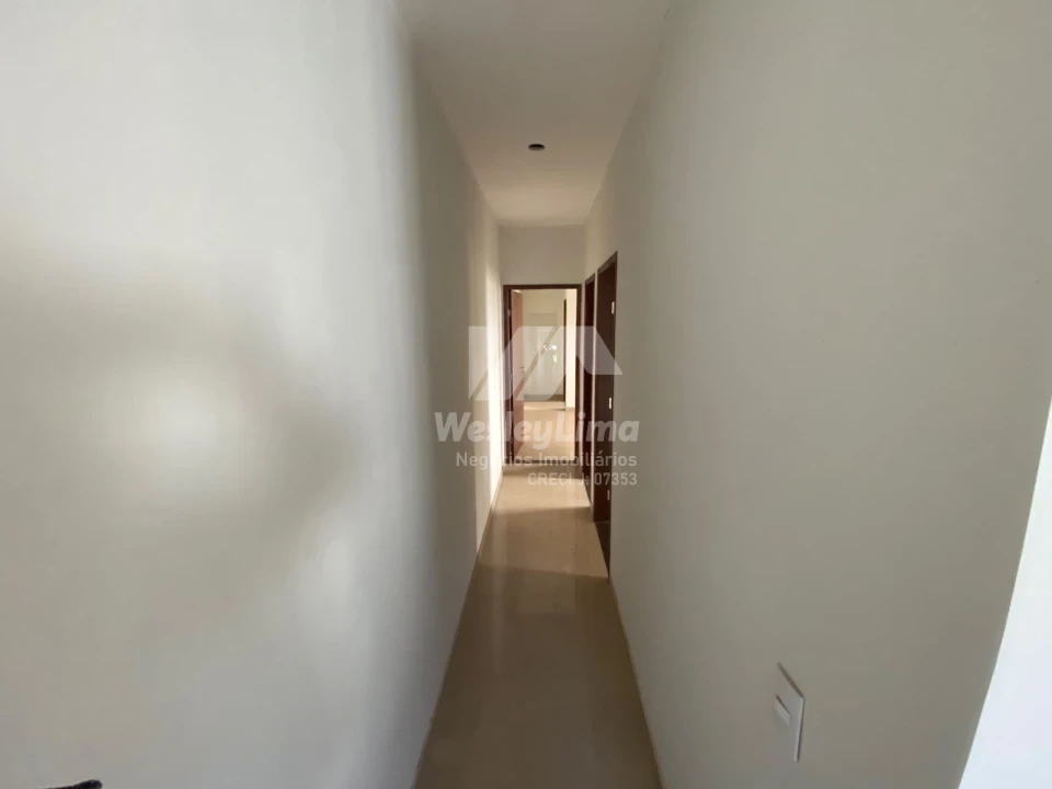 Imagens do imóveis Casa Geminada com Suíte à Venda no Jardim Moema | 2 Quartos | R$ 285.000