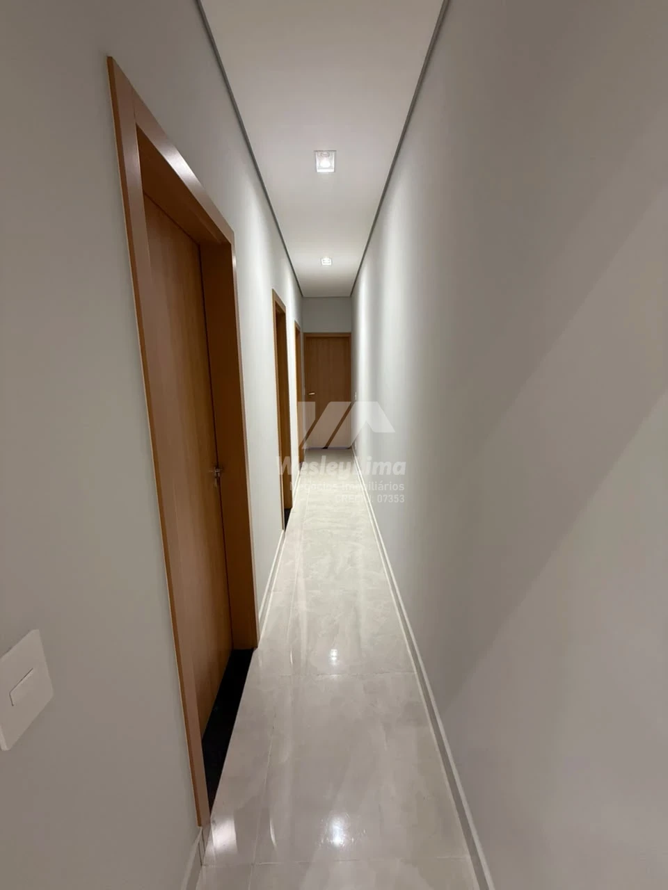 Imagens do imóveis Casa à Venda no Condomínio Heimtal Park em Londrina | 3 Quartos, Suíte e Espaço Gourmet