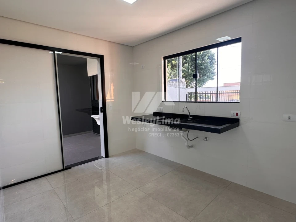 Imagens do imóveis Casa à Venda no Jardim Arapongas em Londrina | 3 Quartos, Suíte e Financiamento Minha Casa Minha Vida