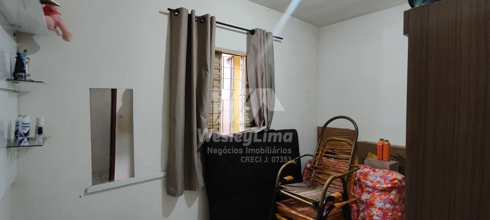 Imagens do imóveis Casa Geminada À Venda Carnascialli Londrina