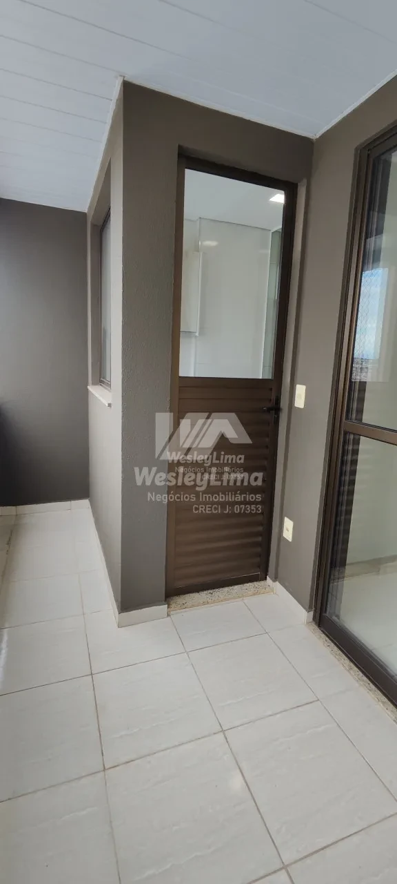 Imagens do imóveis Apartamento no Condomínio TreTorri em Londrina | 2 Quartos, Sacada com Churrasqueira e Garagem Coberta