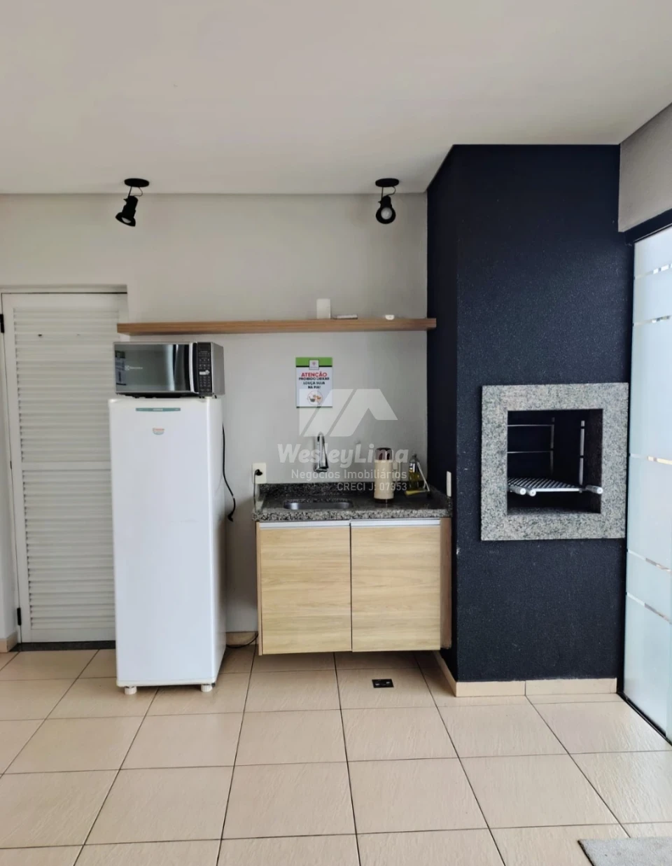 Imagens do imóveis Apartamento à Venda no Vila das Paineiras em Londrina – 2 Quartos e Garagem
