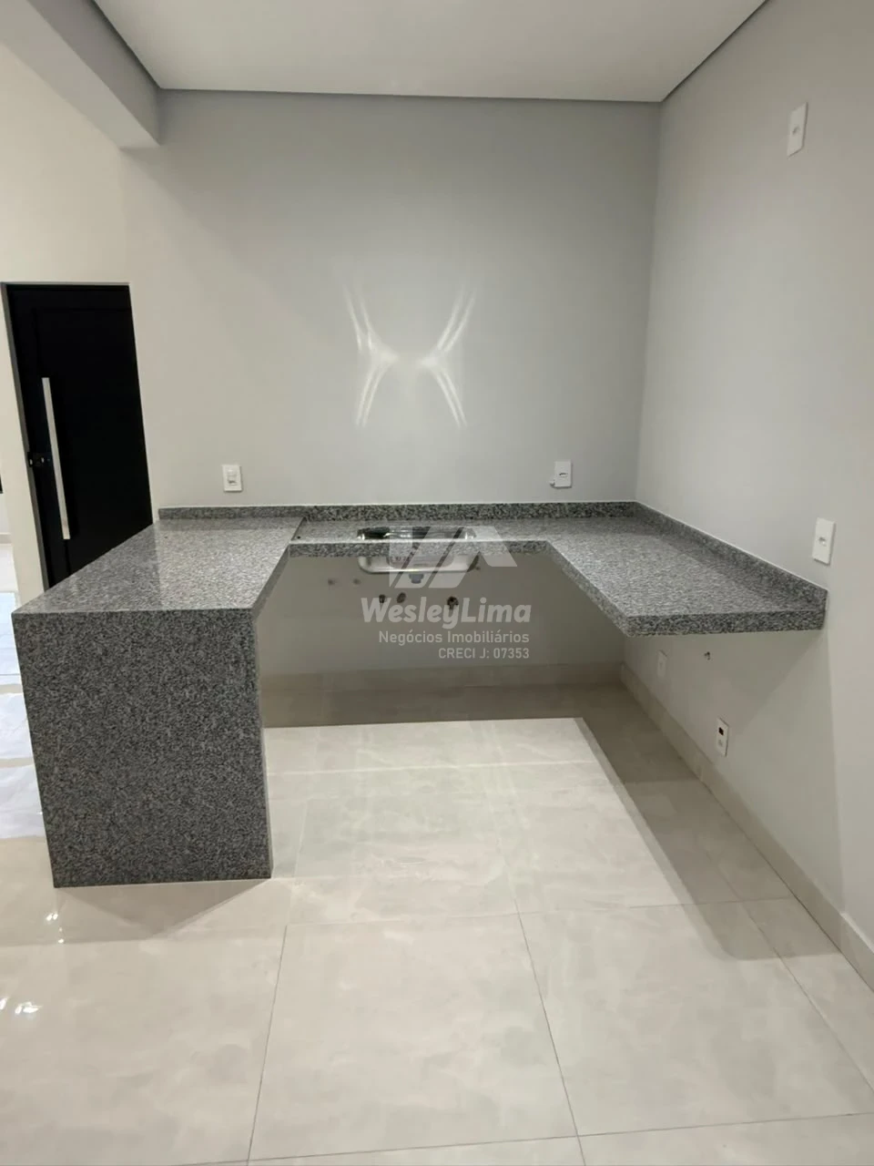 Imagens do imóveis Casa à Venda no Condomínio Heimtal Park em Londrina | 3 Quartos, Suíte e Espaço Gourmet