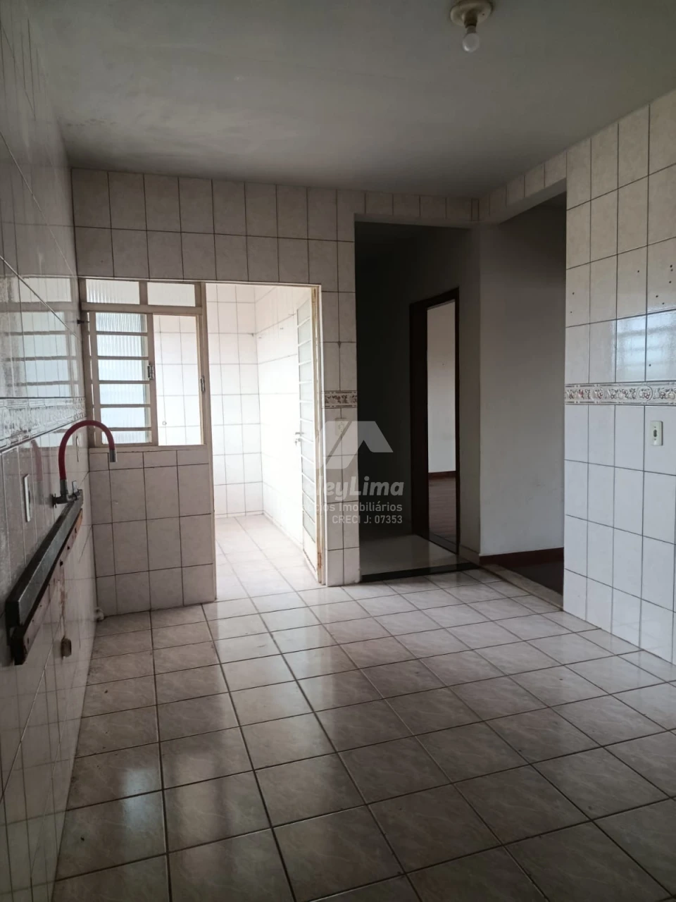 Sala Comercial Á Venda Com Excelente Oportunidade Para Investimento. Jd.Parigot De Souza 3 Londrina