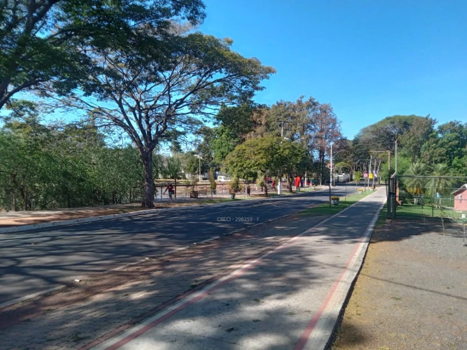 Imagens do imóveis À VENDA: COMPLEXO DE HOSPEDAGEM COM 34 SUITES STANDARD / HOLAMBRA-SP / AREA TOTAL 14.260M²