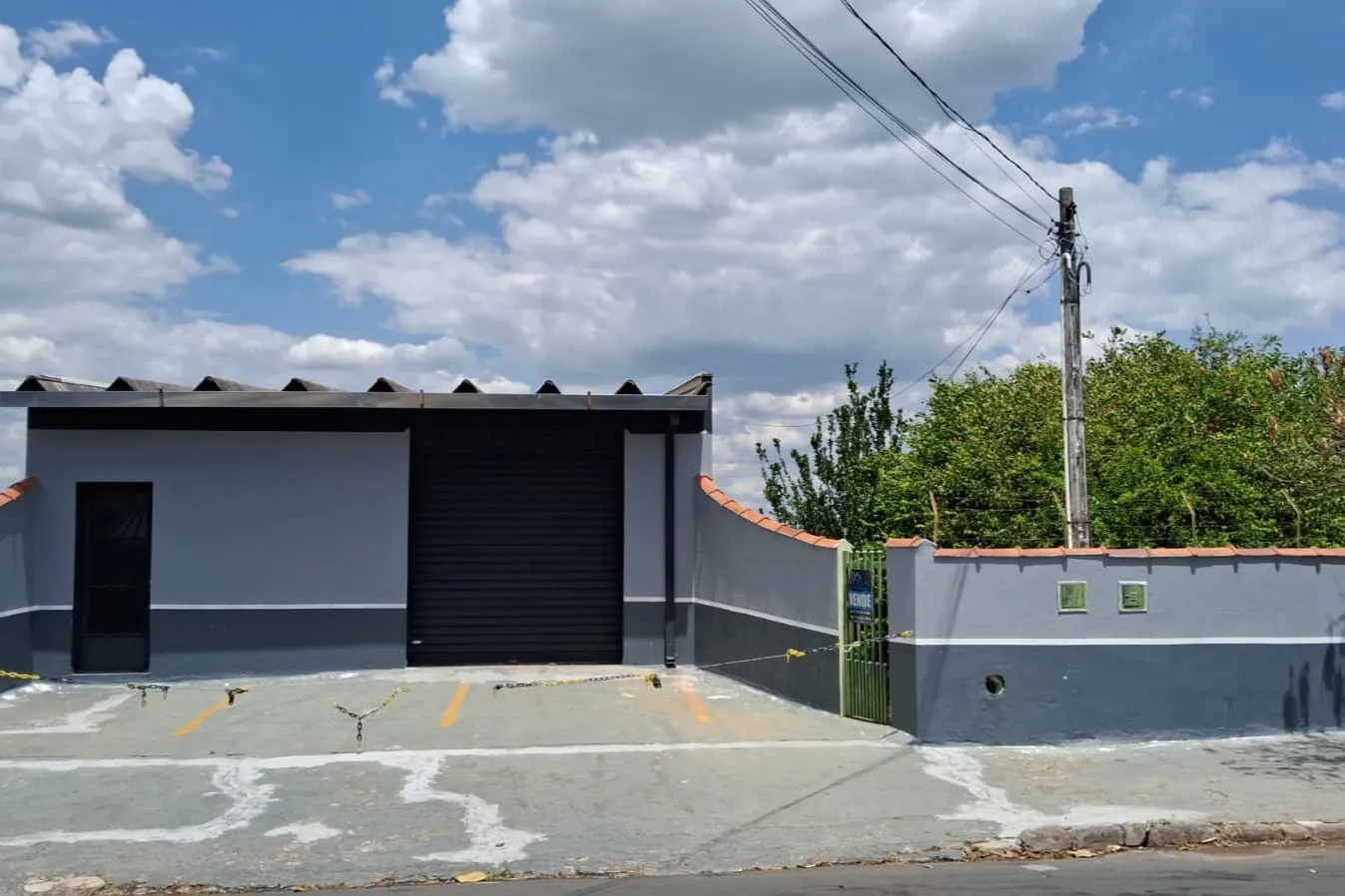 Imagens do imóveis Casa com sala comercial à Venda - Jardim Alice Jaguariuna