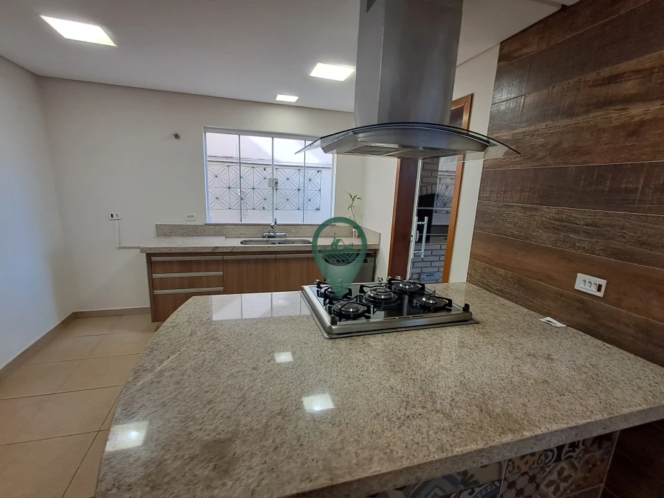 Imagens do imóveis Casa com 4 suítes à Venda no Royal Forest