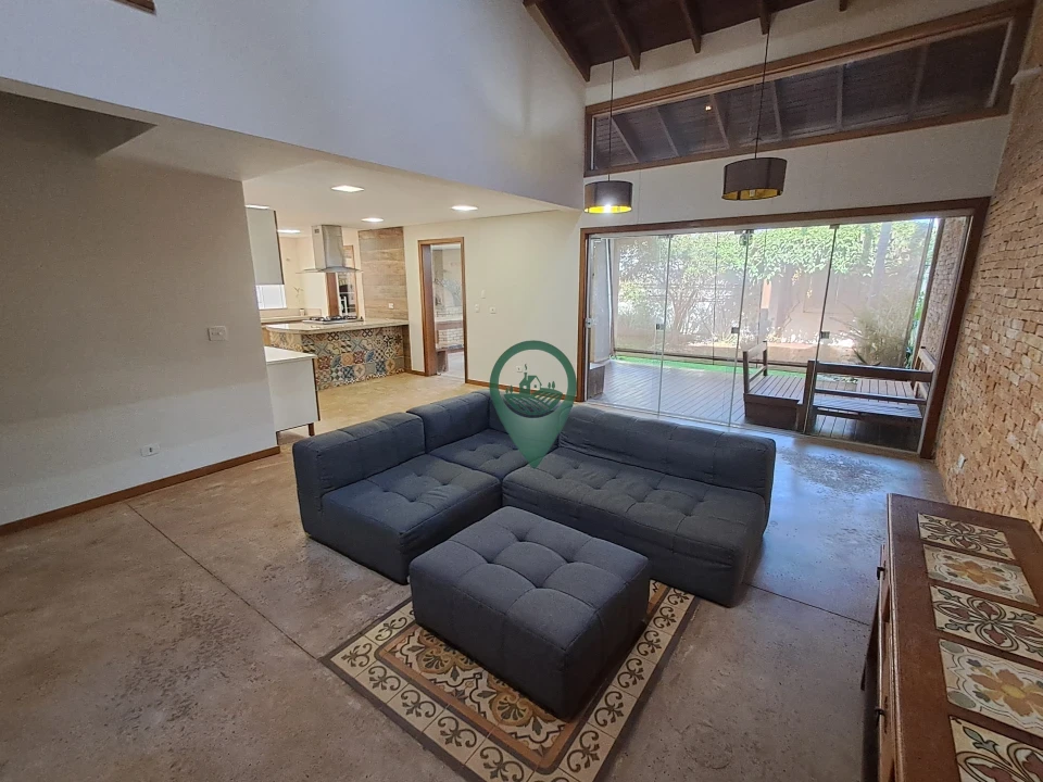 Imagens do imóveis Casa com 4 suítes à Venda no Royal Forest