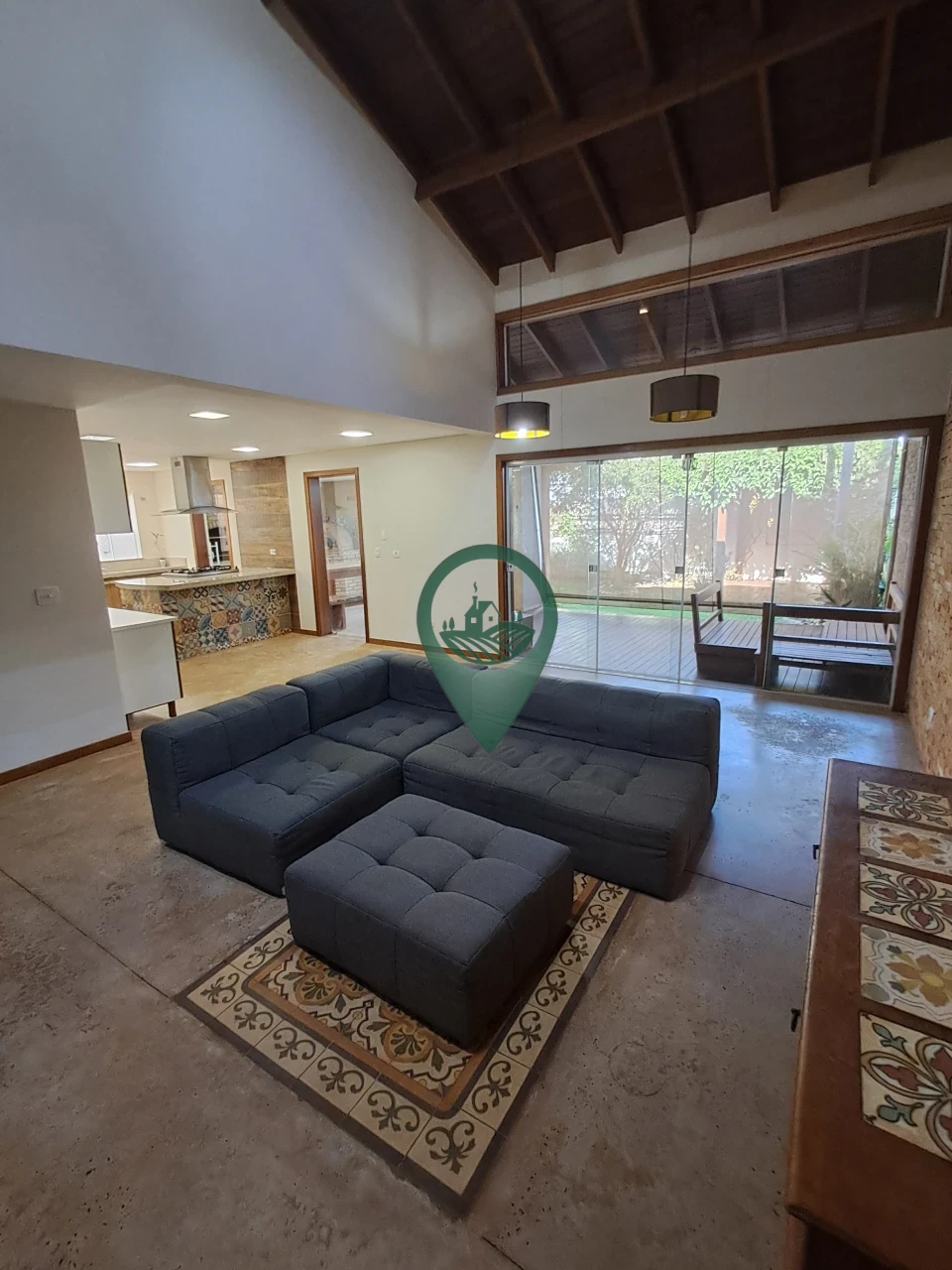 Imagens do imóveis Casa com 4 suítes à Venda no Royal Forest