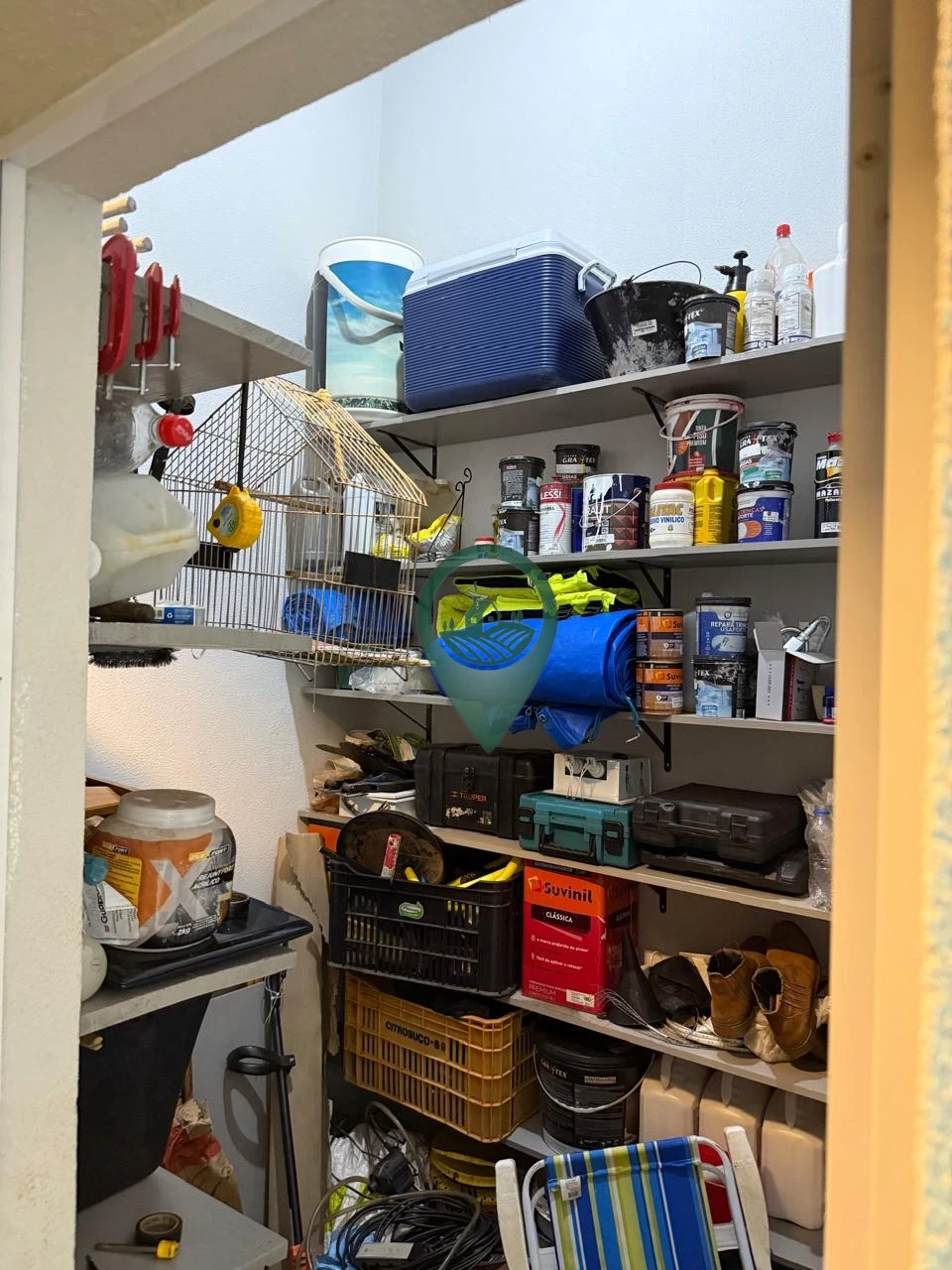 Imagens do imóveis Casa com 5 quartos (2 suítes), com um deles perfeito para um escritório privativo.