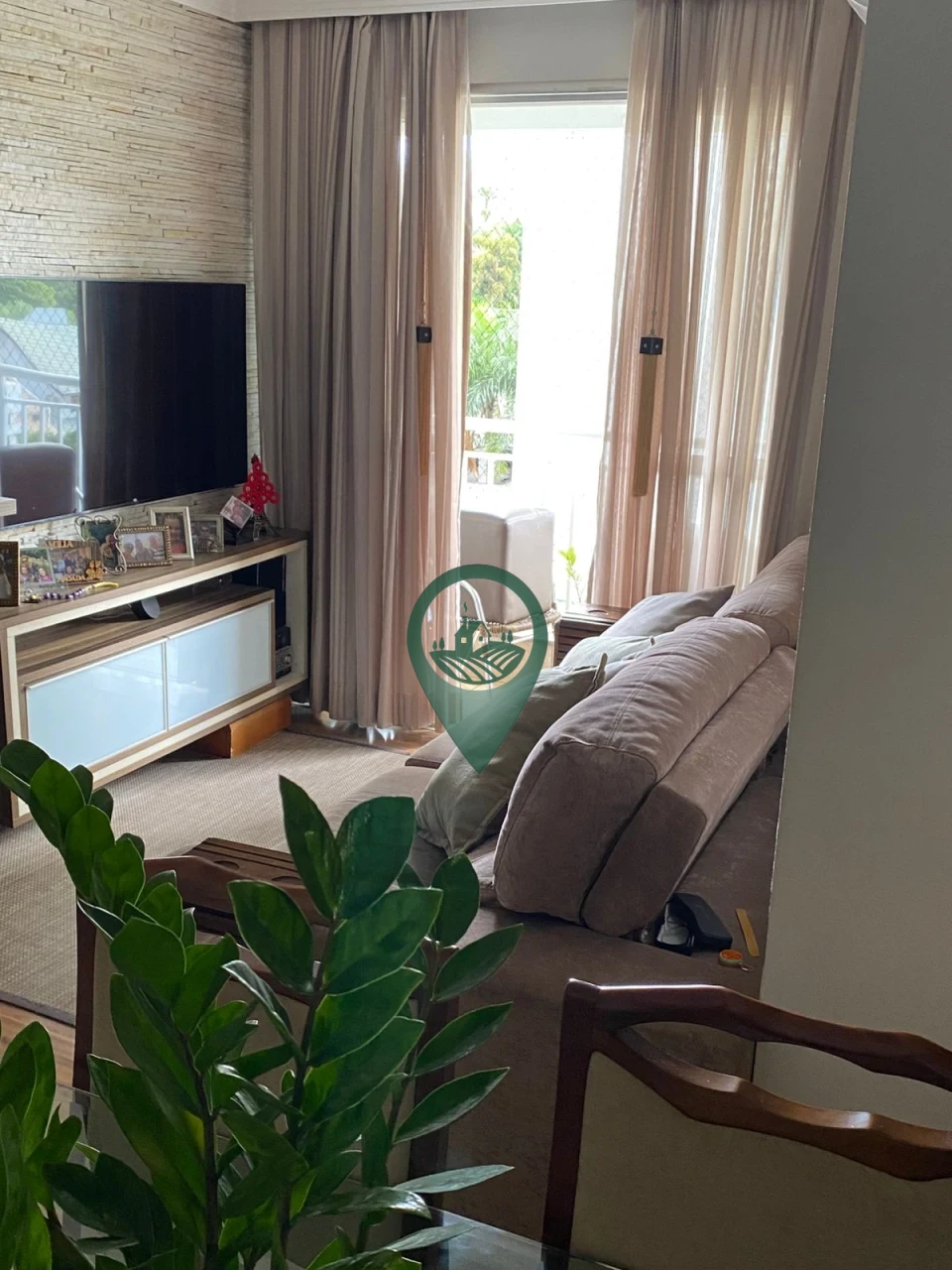 Imagens do imóveis Apartamento à Venda Ed. Garden Araucária