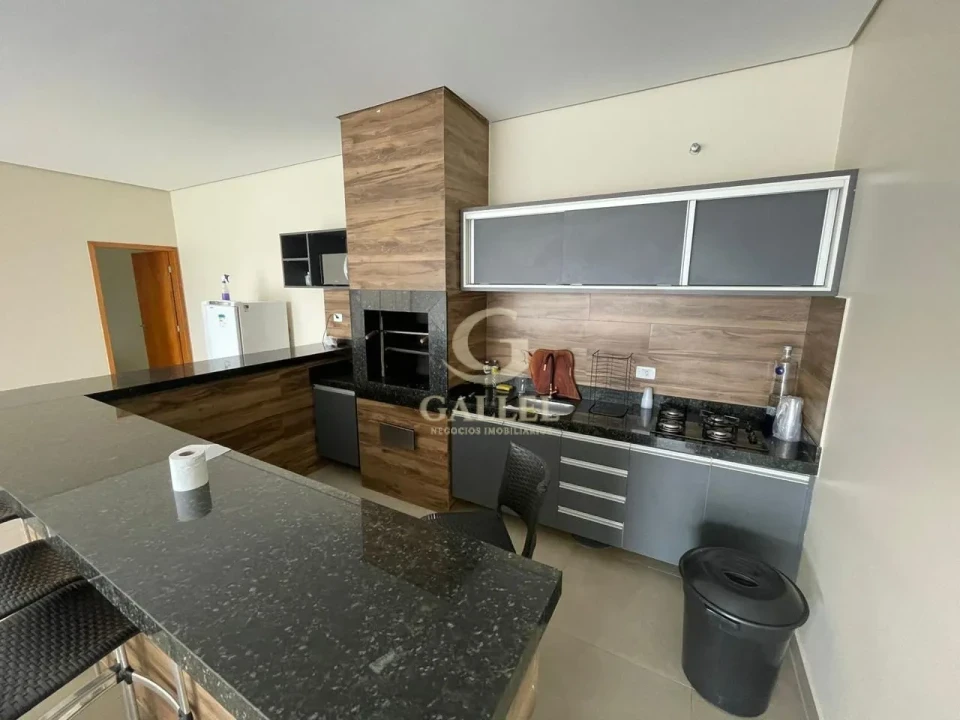 Imagens do imóveis Espaço de Lazer / Residência Moderna com Piscina e Gourmet Privativo à Venda por R$ 650.000,00