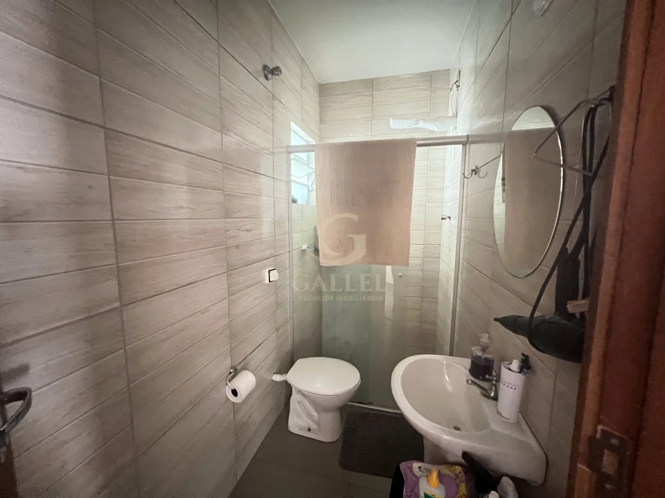 Imagens do imóveis Casa Com Terreno Amplo Próximo Av Maringá