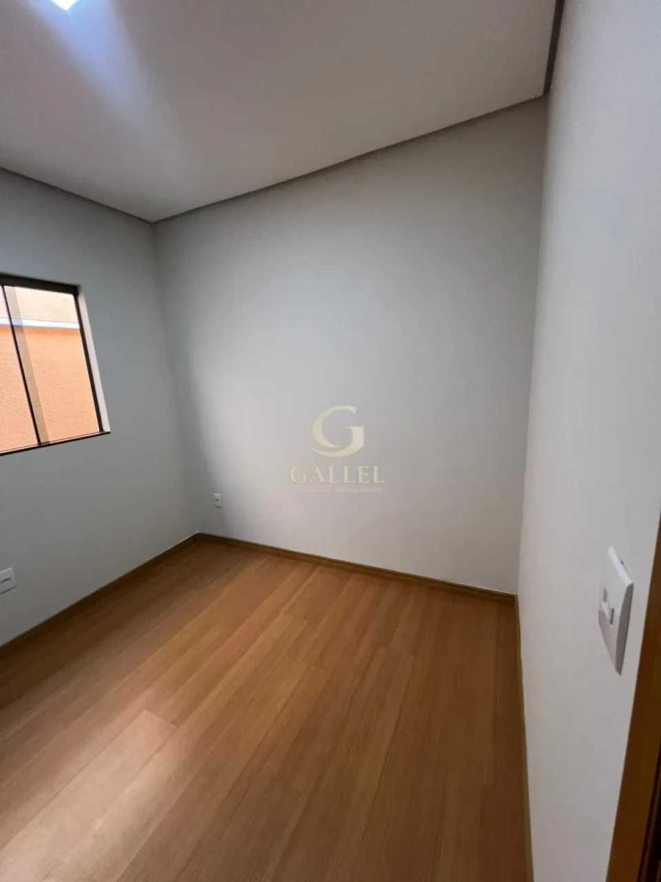 Imagens do imóveis Residência Moderna com Pé Direito Alto | Zona Sul de Londrina Venda Acapulco Londrina