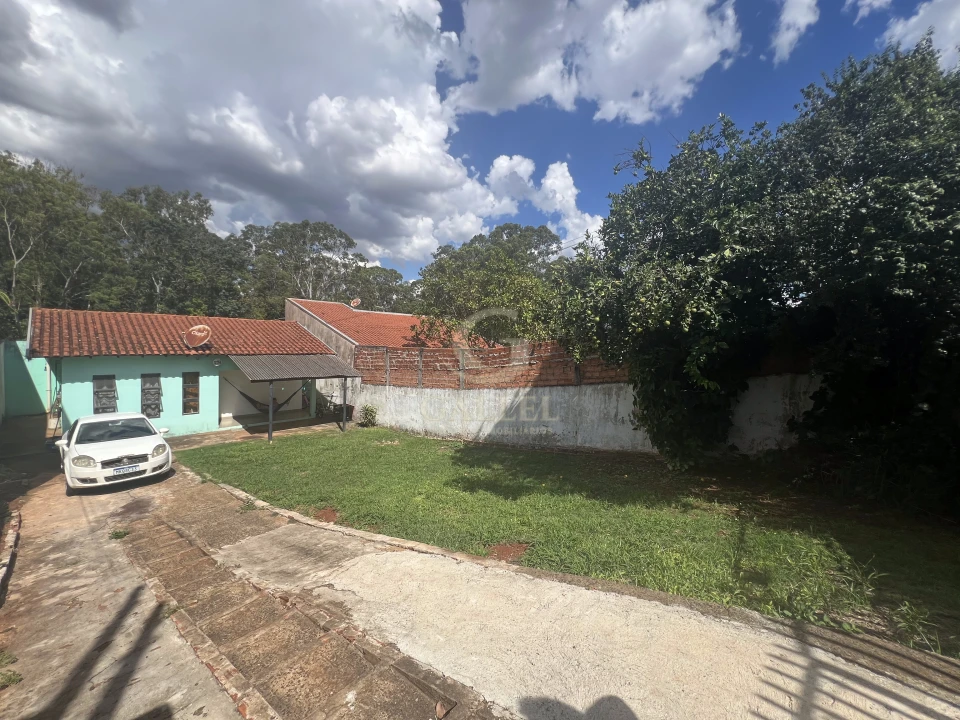 Imagens do imóveis Casa Com Terreno Amplo Próximo Av Maringá